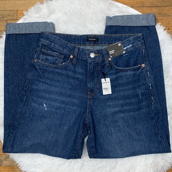 Express Mid Rise Boyfriend Jean- NWT - Picture 2 of 16